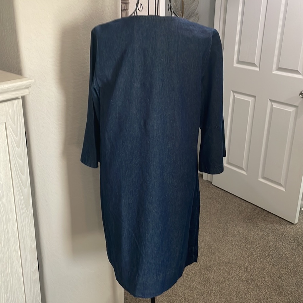 Draper James Chambray Ruffle Shift - image 3